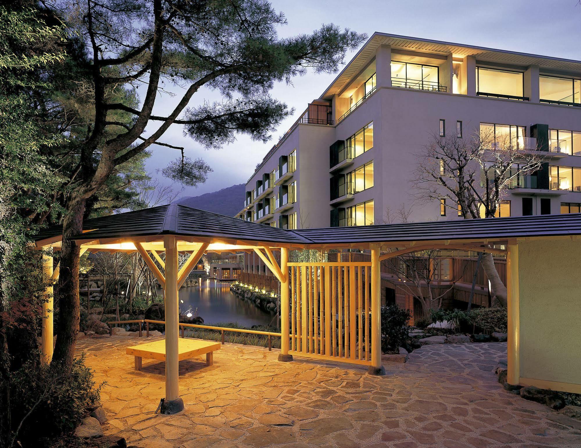 Hotel Harvest Hakone Koushien Экстерьер фото