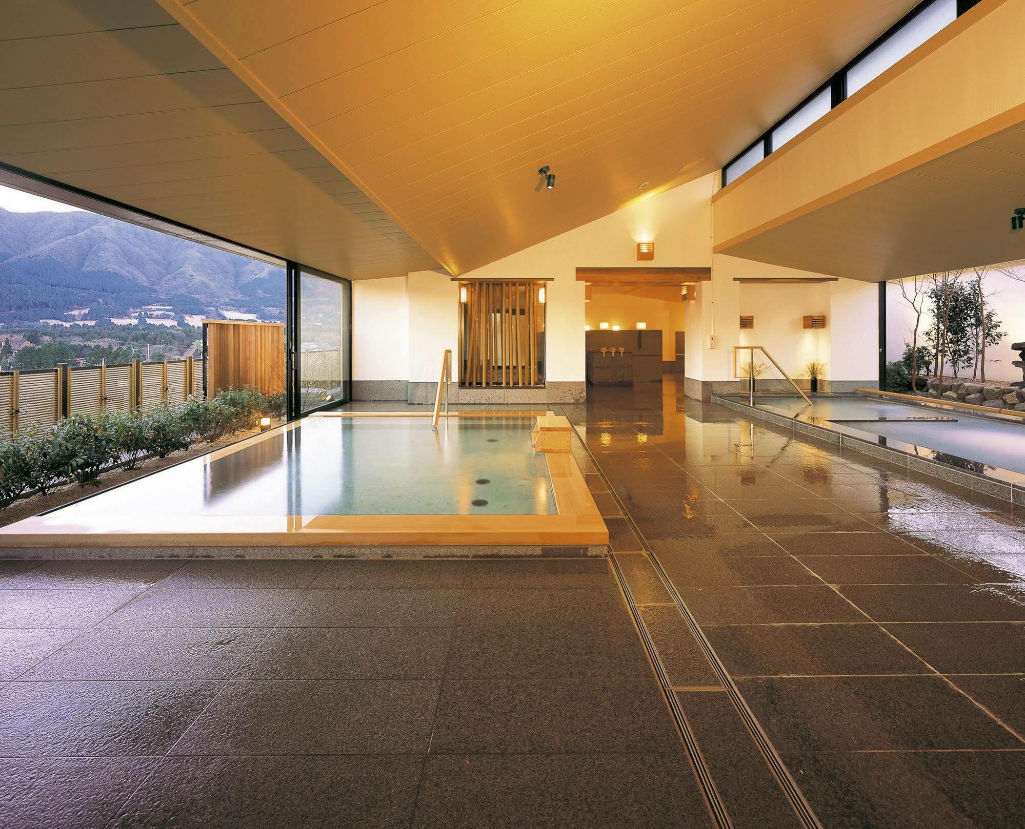 Hotel Harvest Hakone Koushien Экстерьер фото